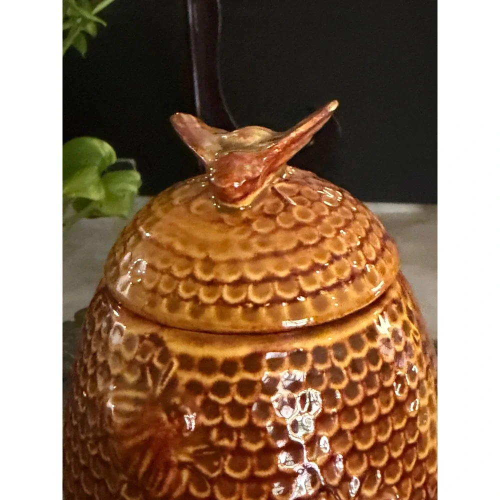 Cherokee Pottery Honey Pot Beehive Jar Bee Finial Brown Glazed Signed